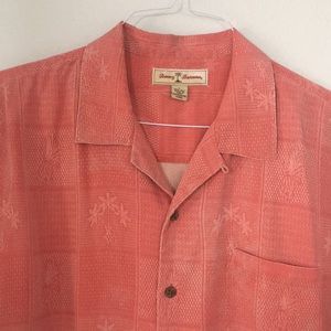 Tommy Bahama men’s silk coral shirt size Large